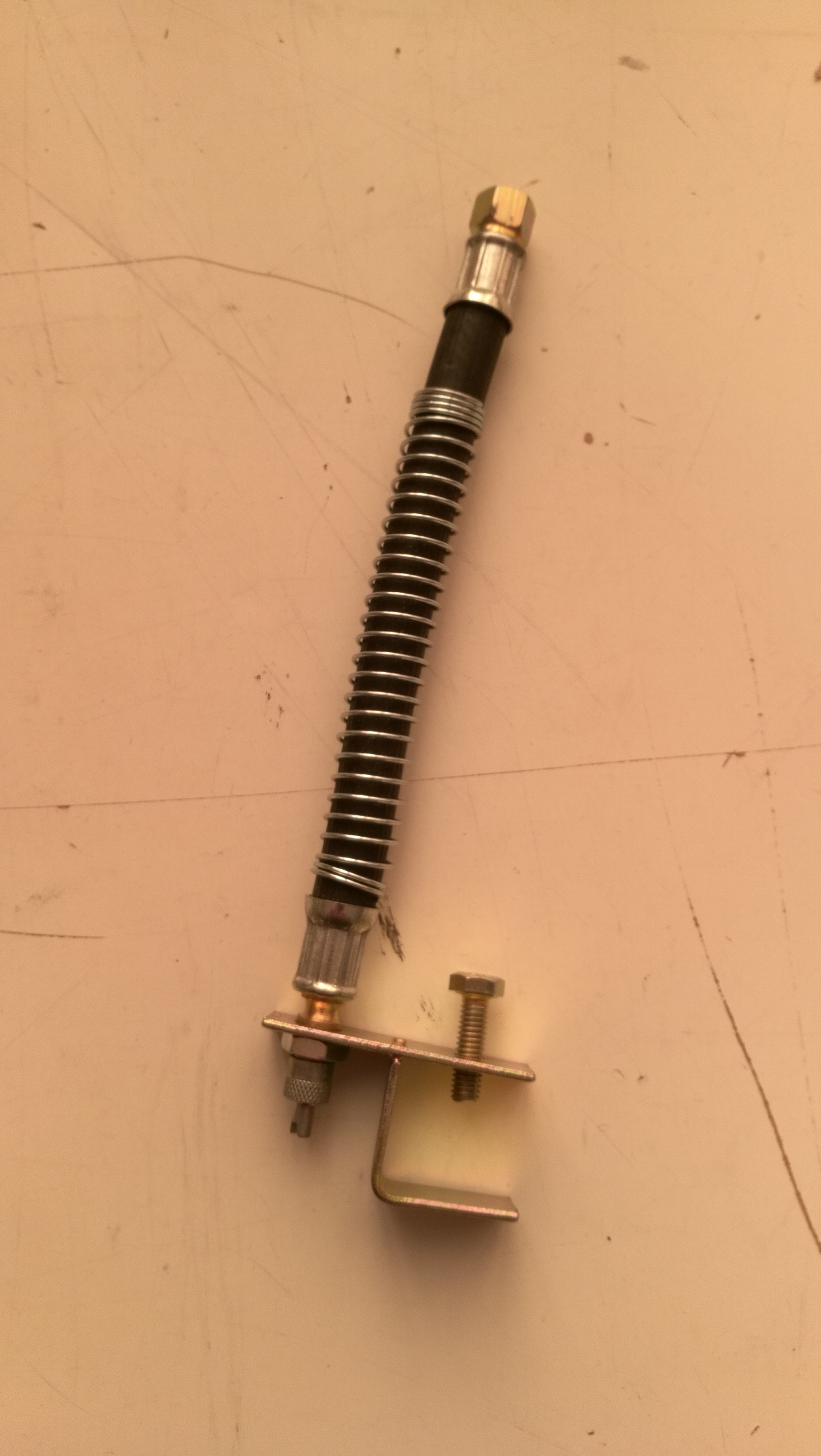 Prodlužka ventilku duše D16