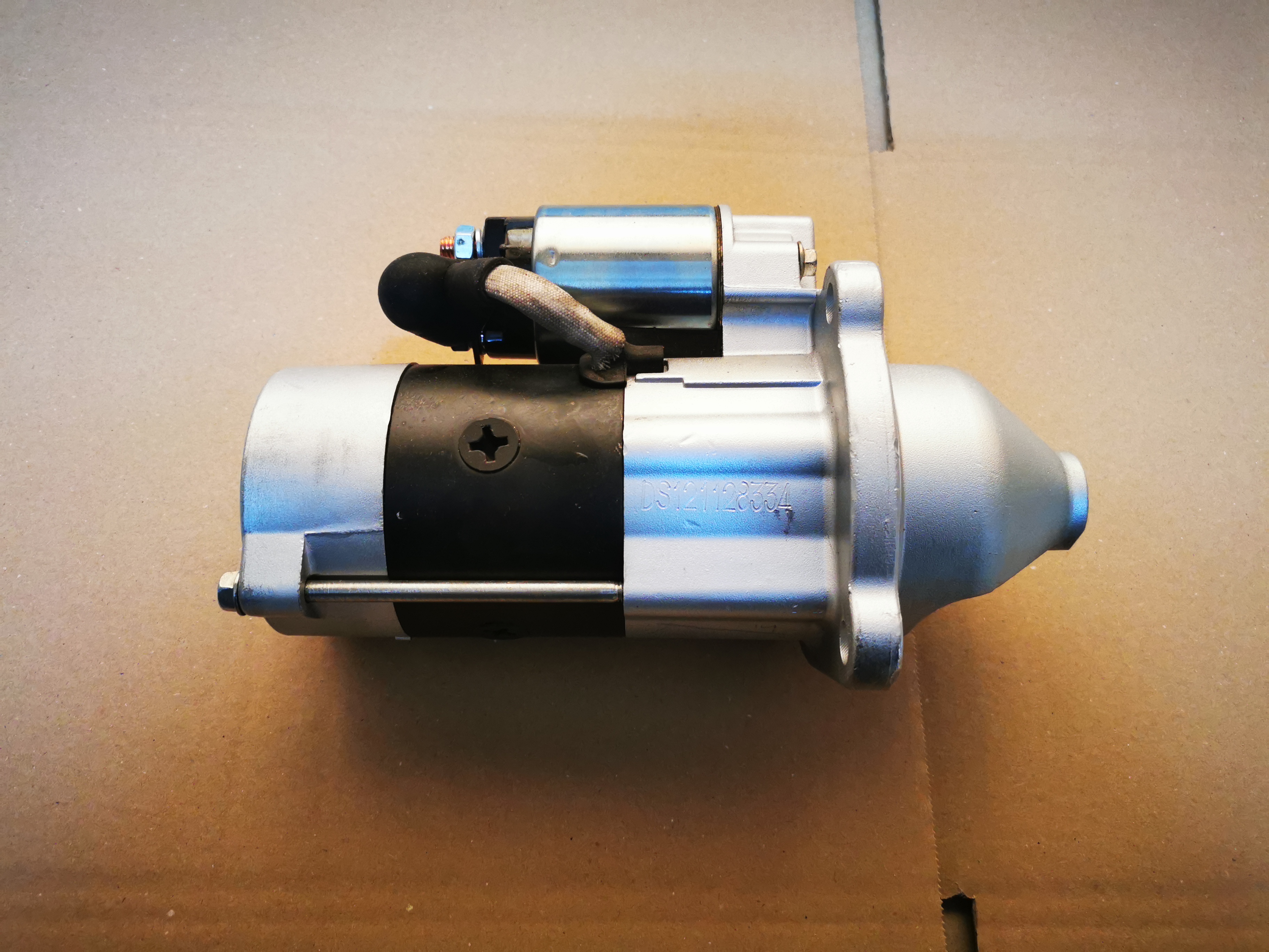 Startér motoru CUMMINS 2,8 ISF